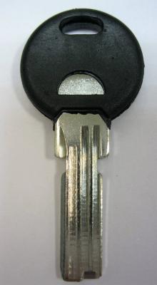 Заготовка для ключей 00620 КС 901-1 многопазная (правая) вертикальная