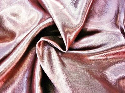 Портьерная ткань Блэкаут цвет розово-коричневый рисунок завиток и листик